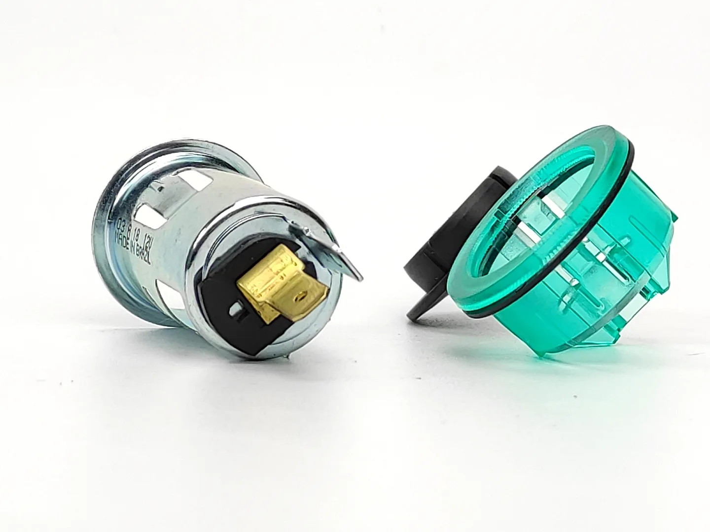 Gniazdo zapalniczki - Granit | zdjęcie 3 z 3 | 162 | Motofarma.pl