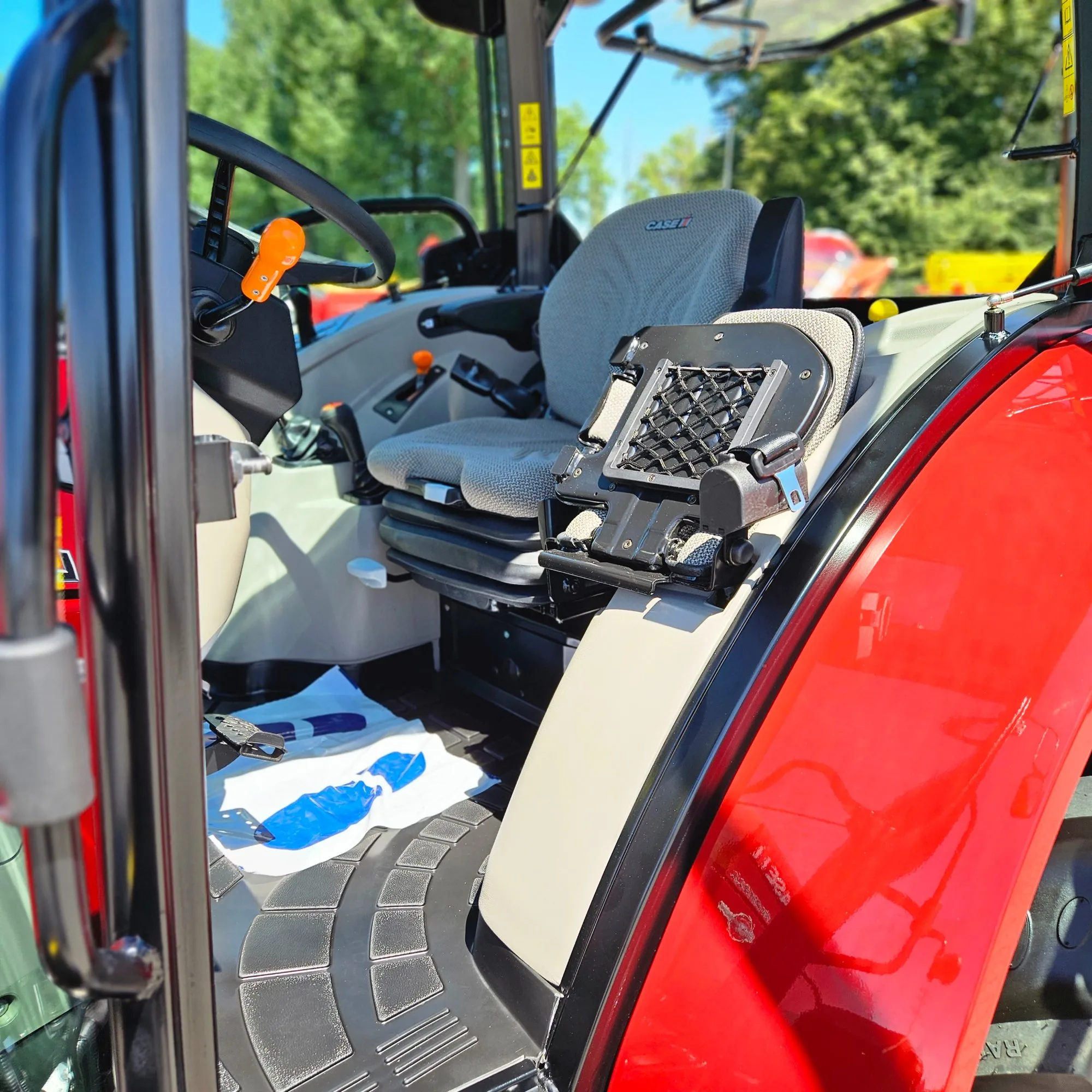 Traktor CASE FARMALL 90A – ciągnik rolniczy 90 KM - Case IH | zdjęcie 27 z 28 | WC-7267 | Motofarma.pl