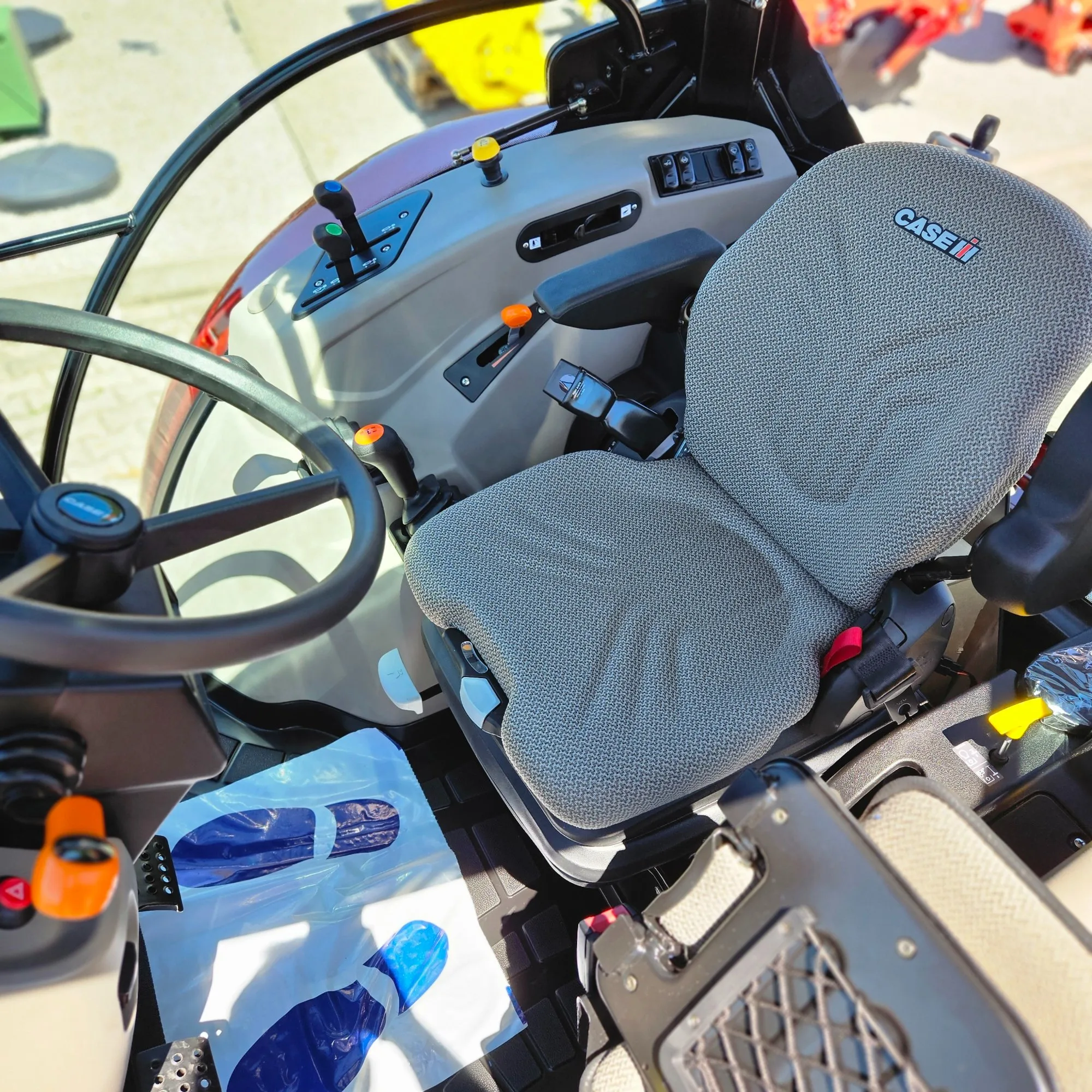 Traktor CASE FARMALL 90A – ciągnik rolniczy 90 KM - Case IH | zdjęcie 26 z 28 | WC-7267 | Motofarma.pl