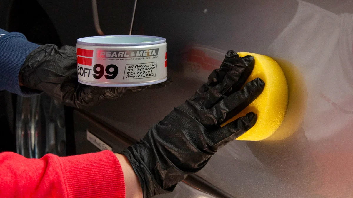 Soft99 Pearl &amp; Metallic Wax wosk do lakierów metalicznych i perłowych 320g | zdjęcie 4 z 5 | 48138 | Motofarma.pl