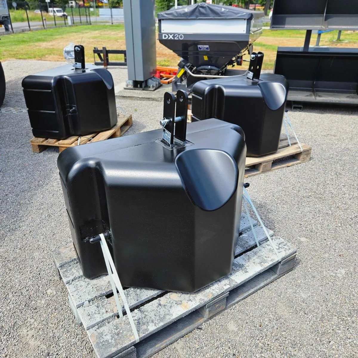 Obciąznik betonowy BBP-2 PATEER czarny - Metal-Technik | zdjęcie 6 z 9 | WC-7336 | Motofarma.pl