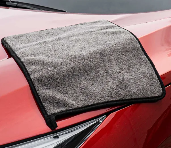 Mikrofibra do osuszania samochodu auta 30x40 cm 950 g/m2 - Differ | zdjęcie 3 z 3 | A03755_1 | Motofarma.pl