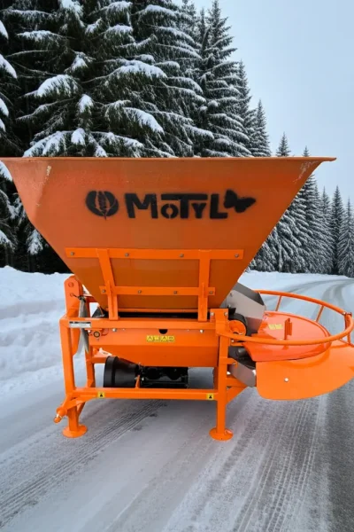 Posypywarka komunalna Motyl – sól, piasek, | Zimowe utrzymanie dróg